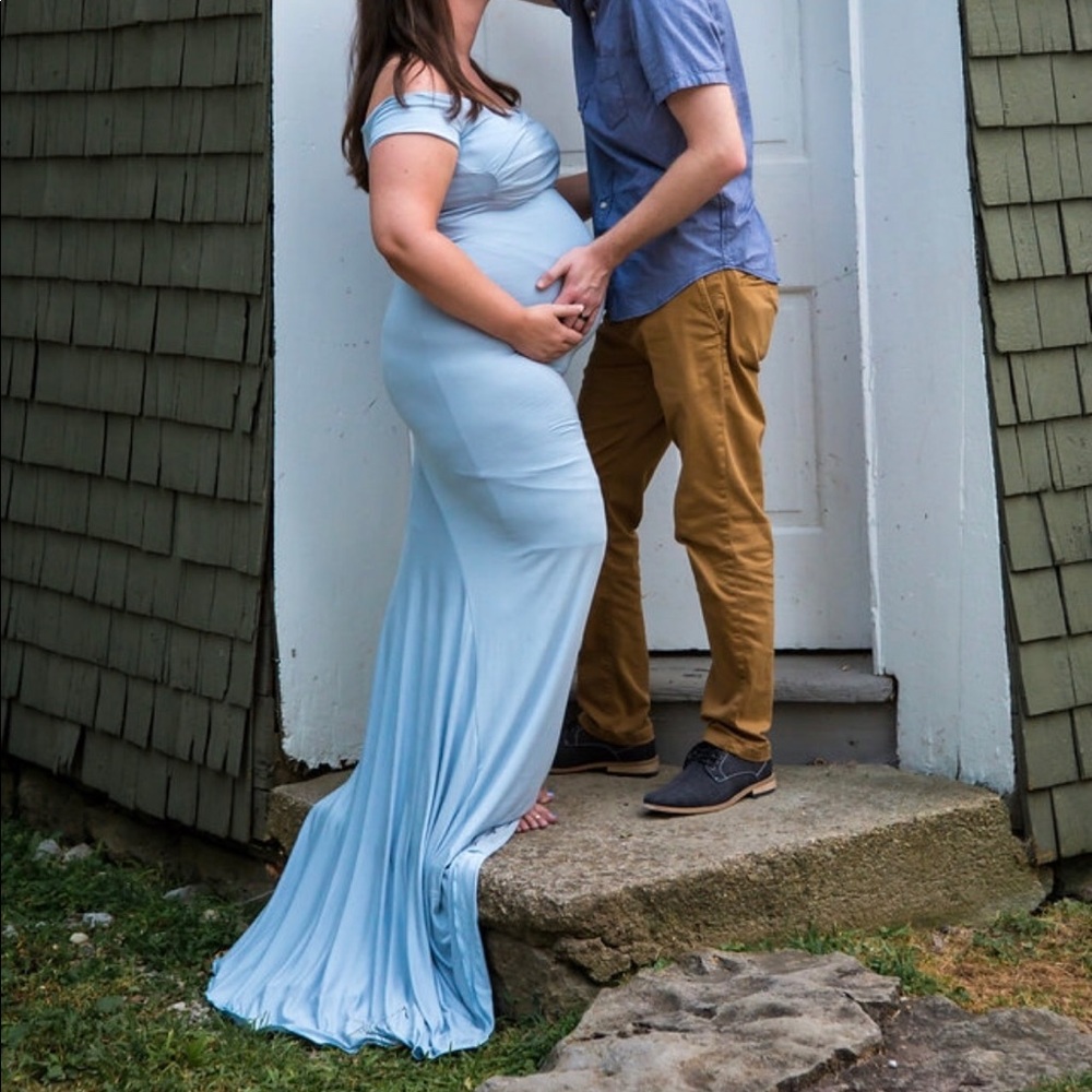 Sew Trendy maternity gown